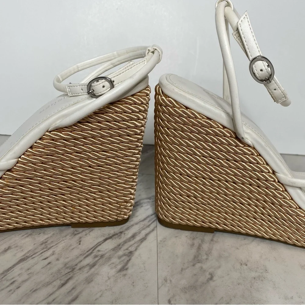 Marc Fisher Zeki Espadrille Wedge Sandal 8M
